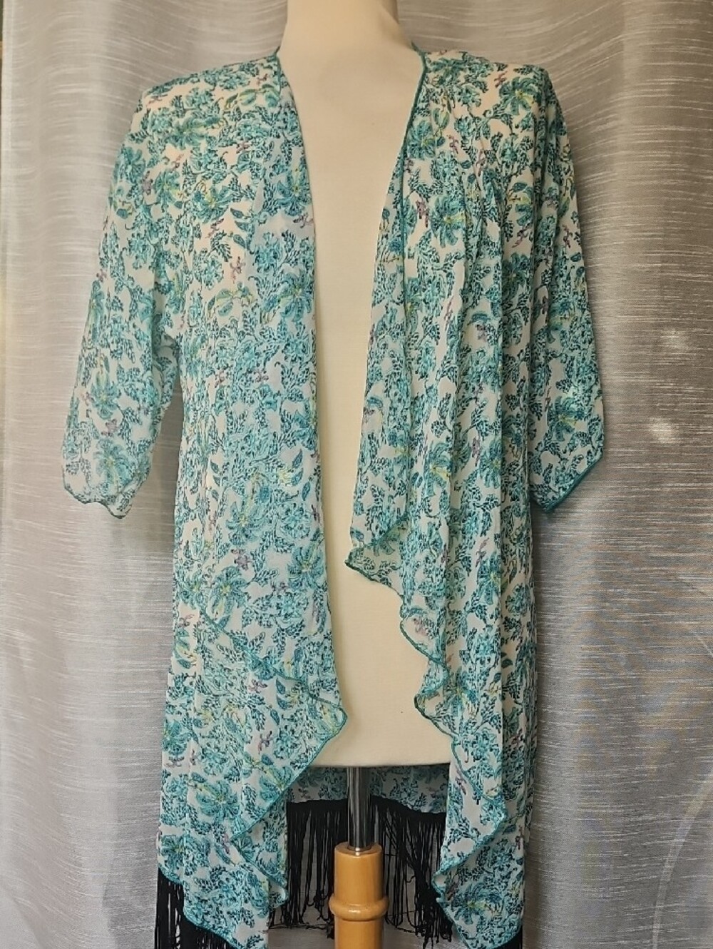 LuLaRoe Teal and White Floral Top